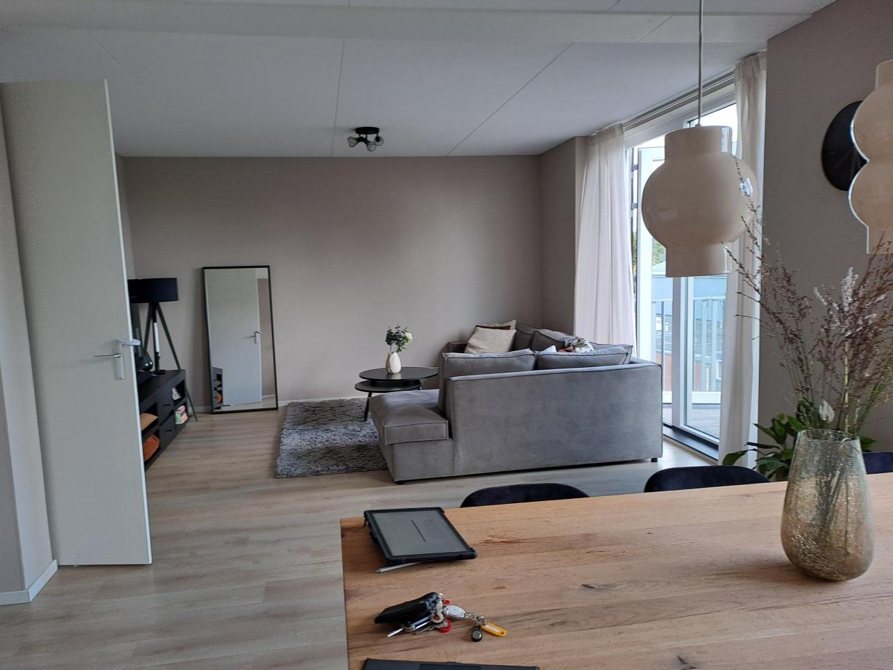 housePhoto