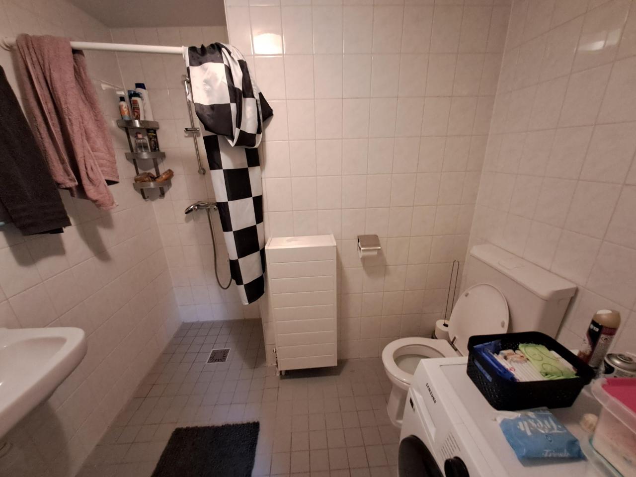 housePhoto