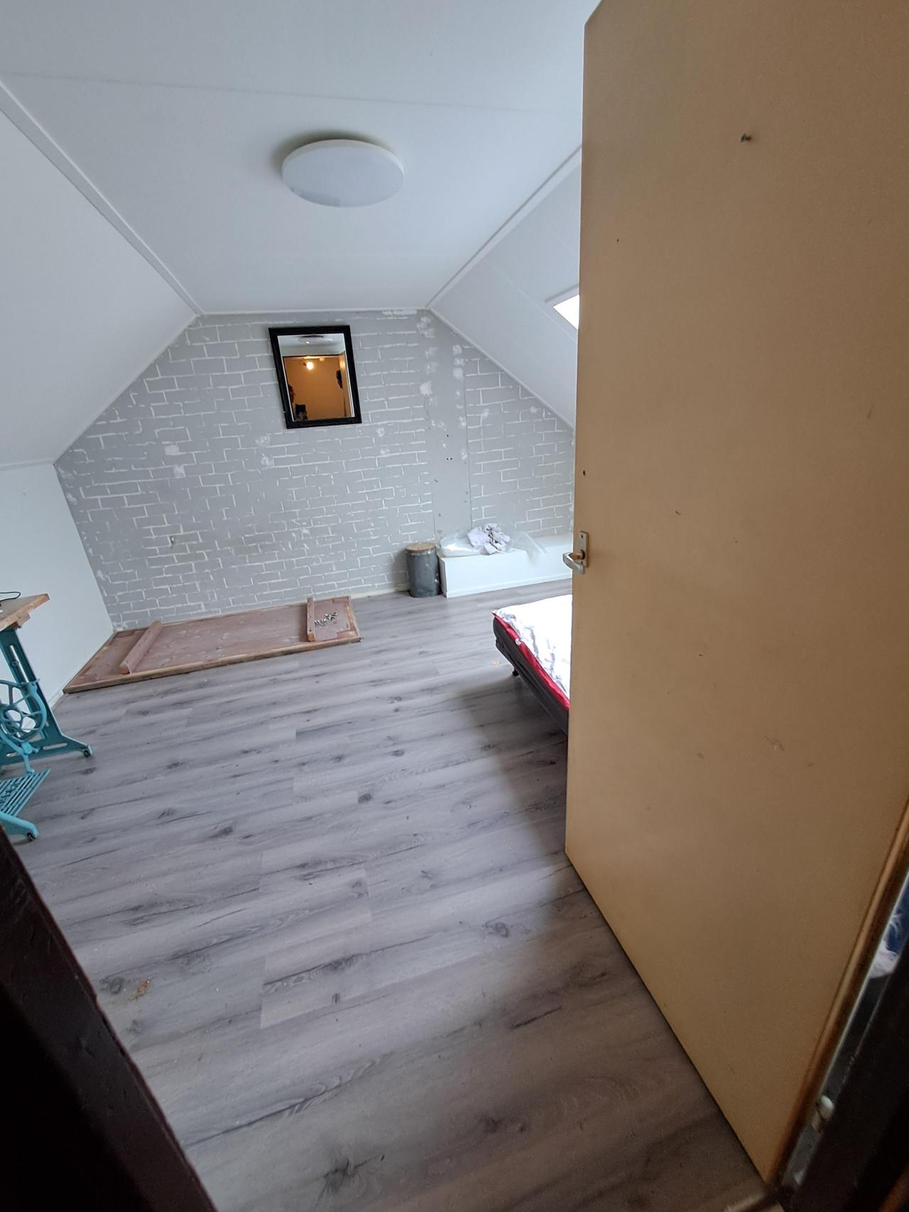 housePhoto