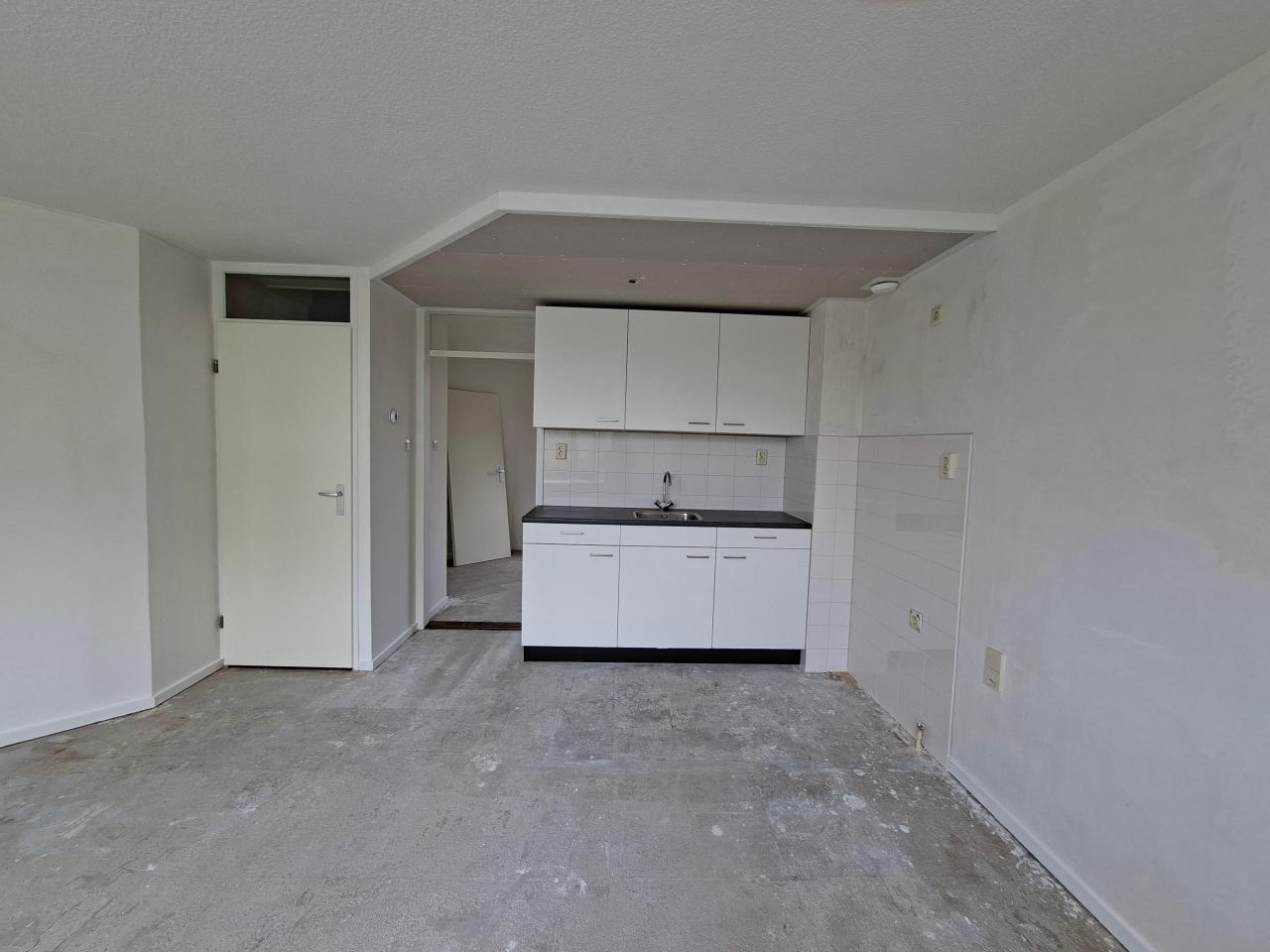 housePhoto