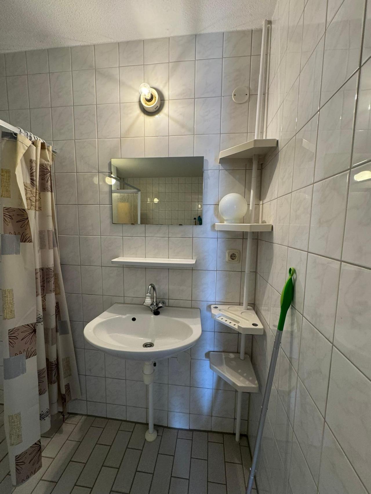 housePhoto