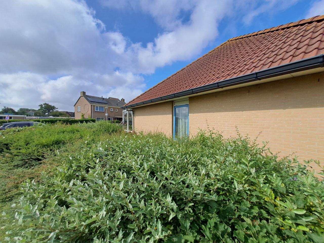 housePhoto