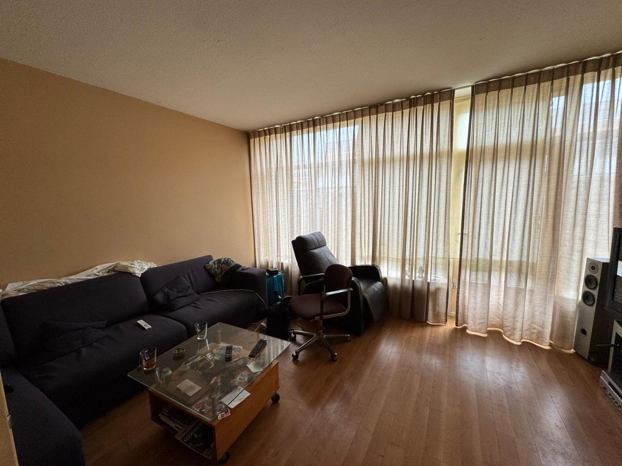 housePhoto
