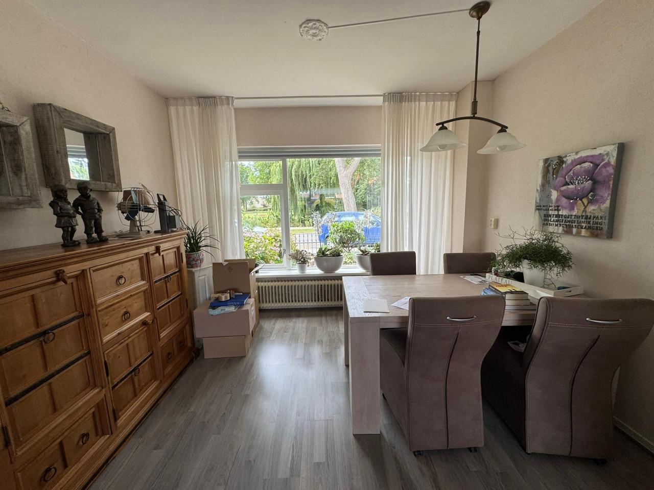 housePhoto