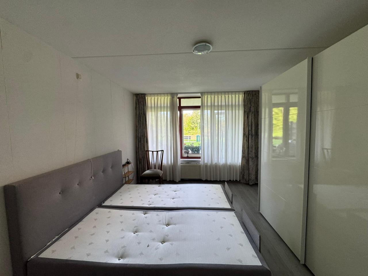 housePhoto