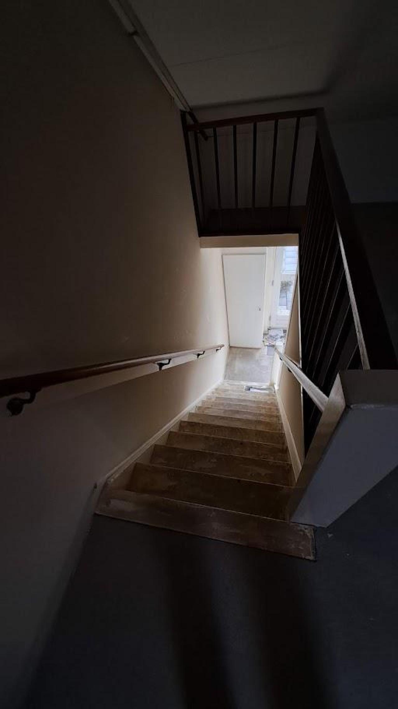 housePhoto