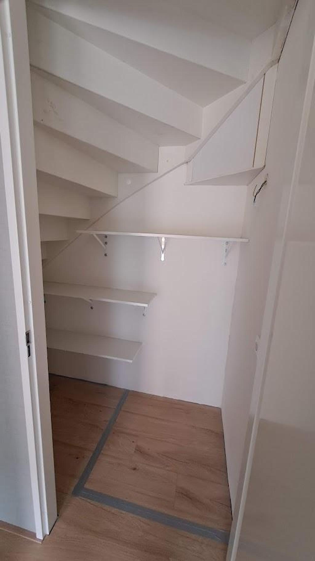 housePhoto