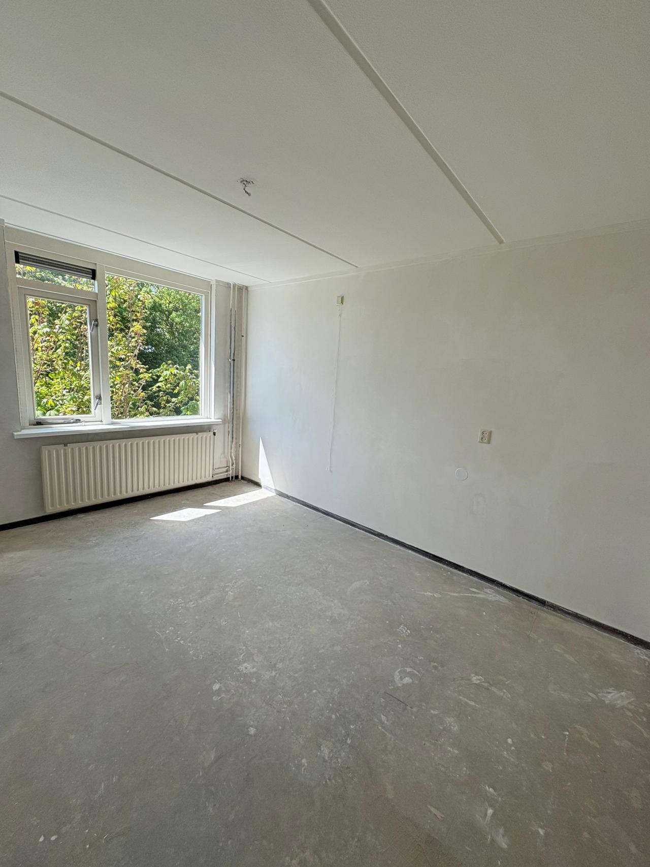 housePhoto
