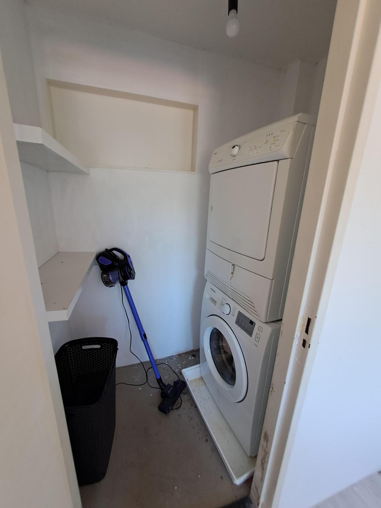 housePhoto