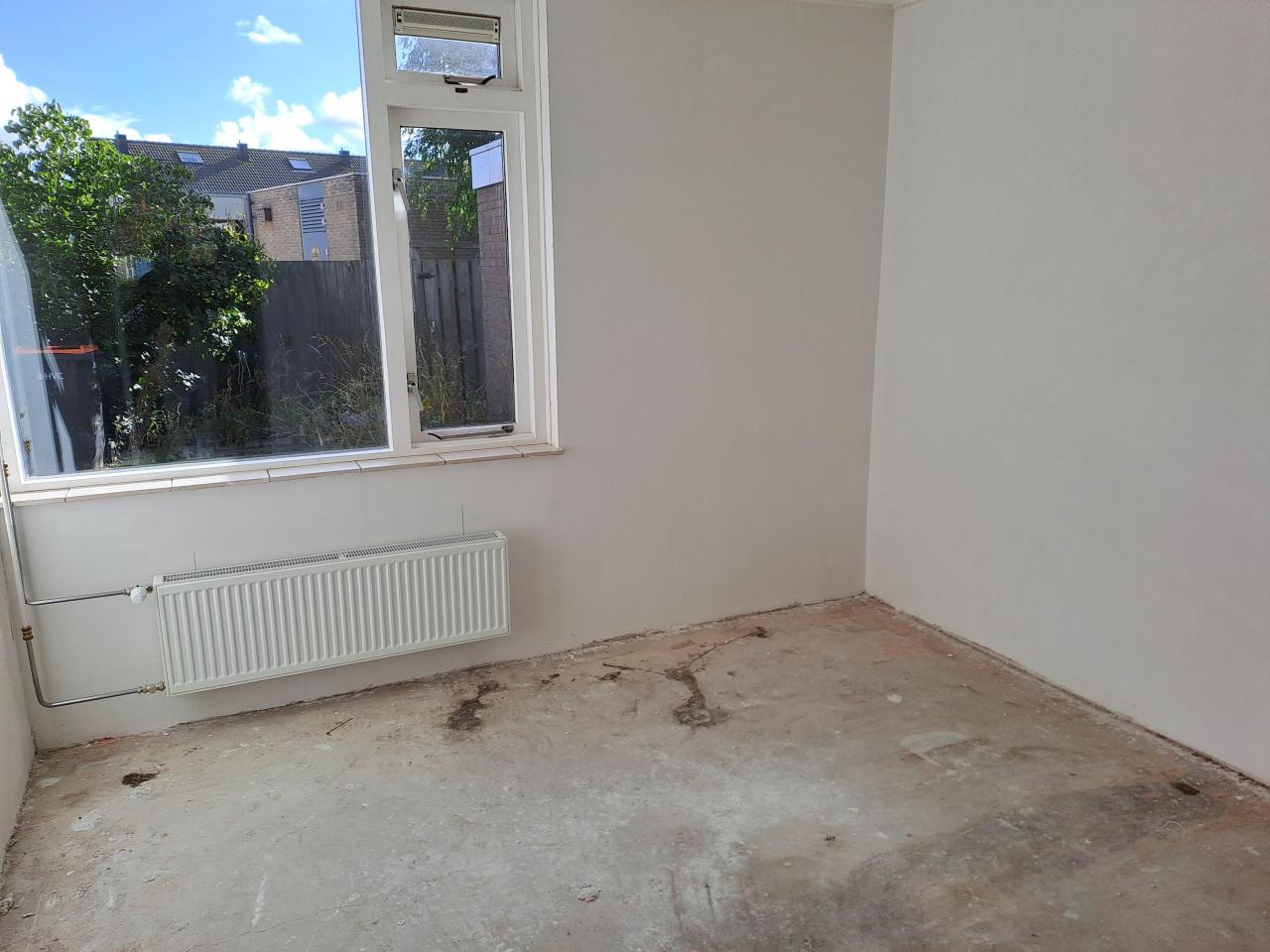 housePhoto