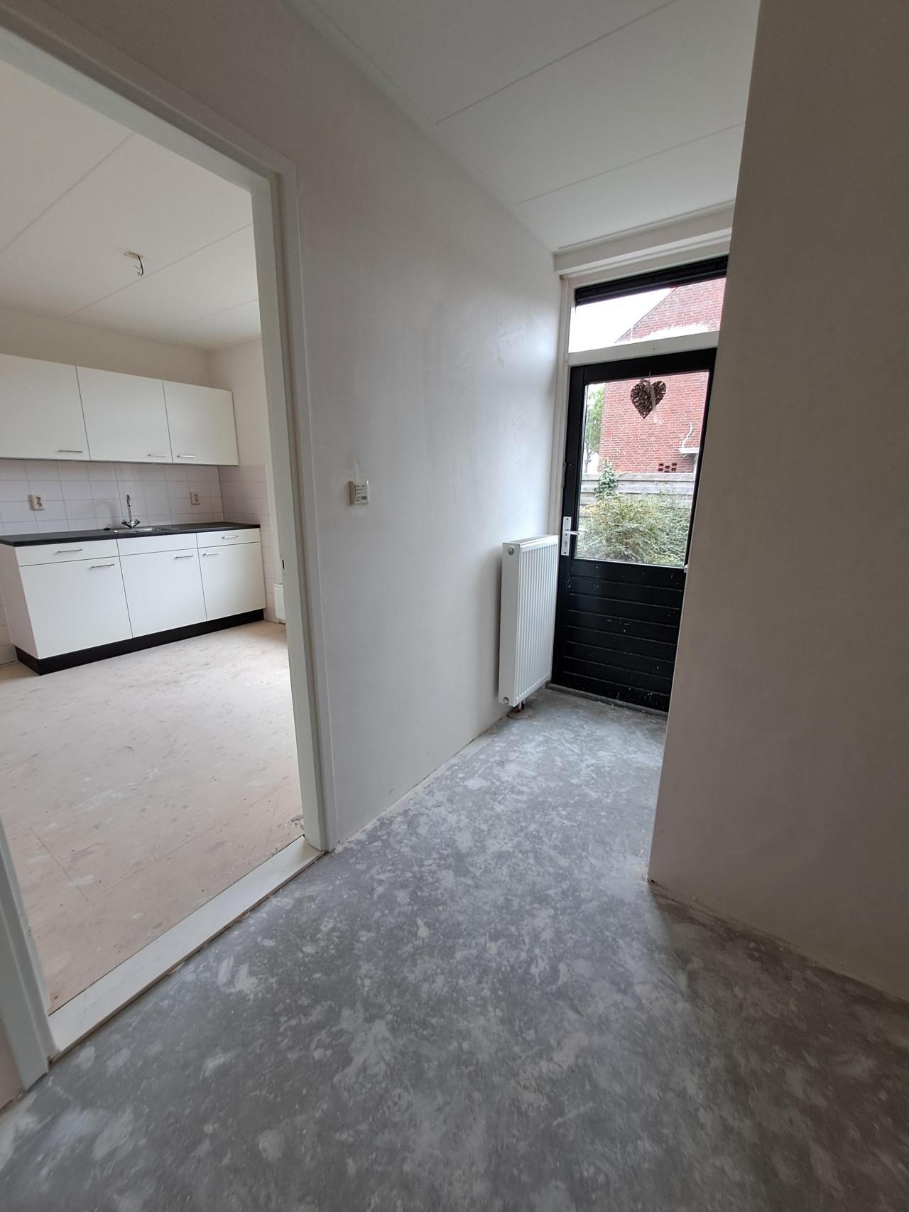 housePhoto