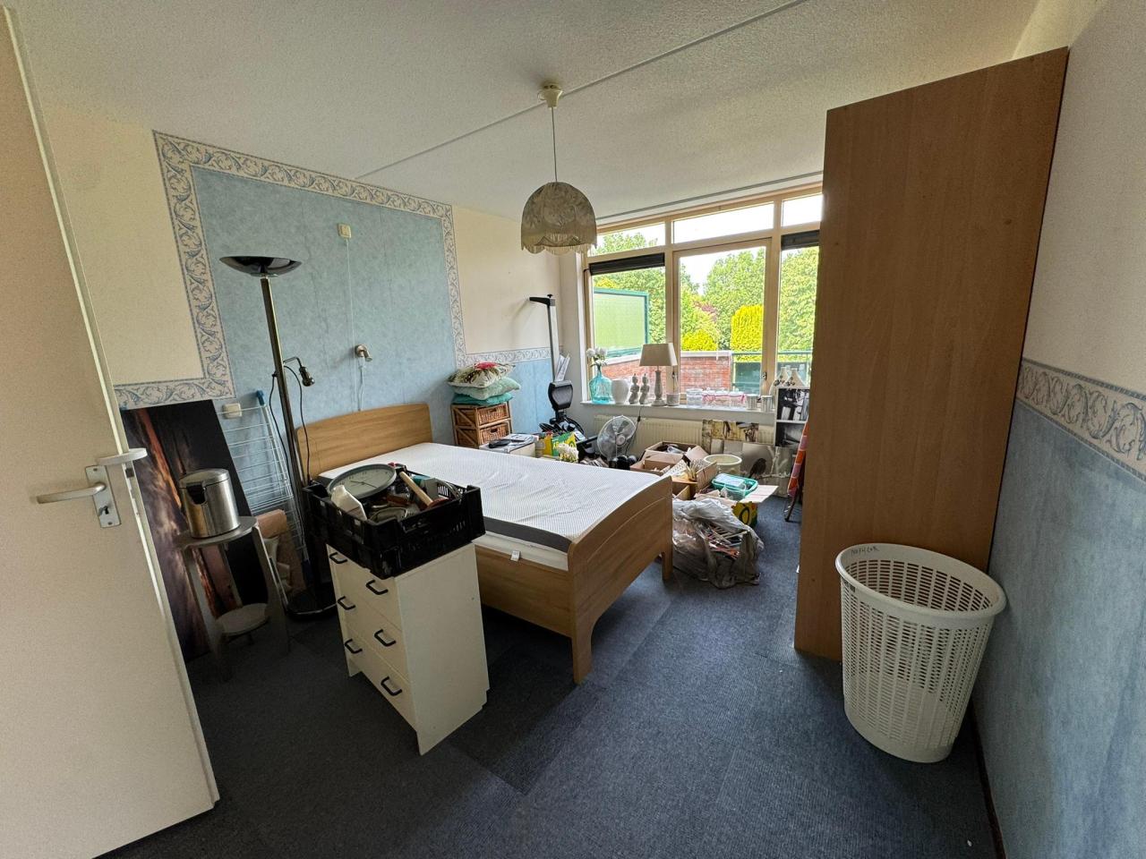 housePhoto