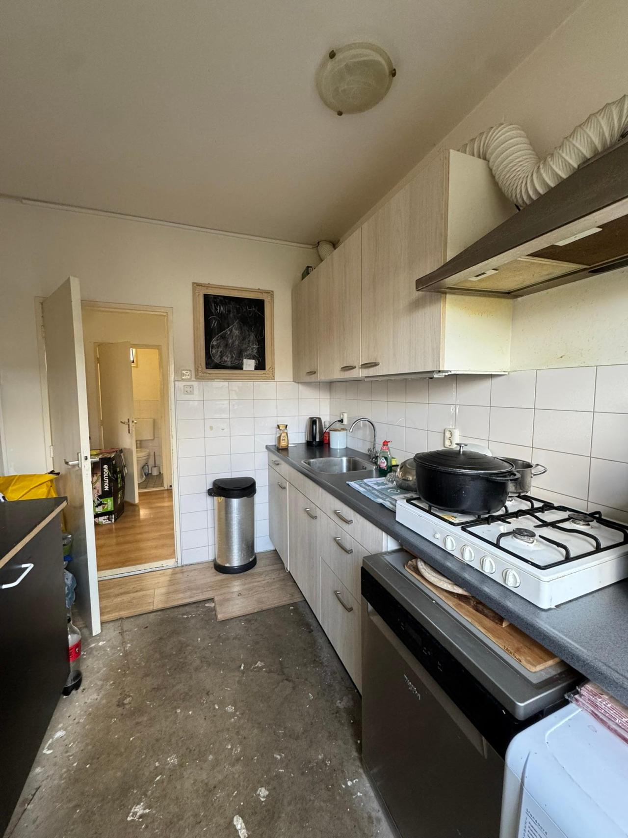 housePhoto