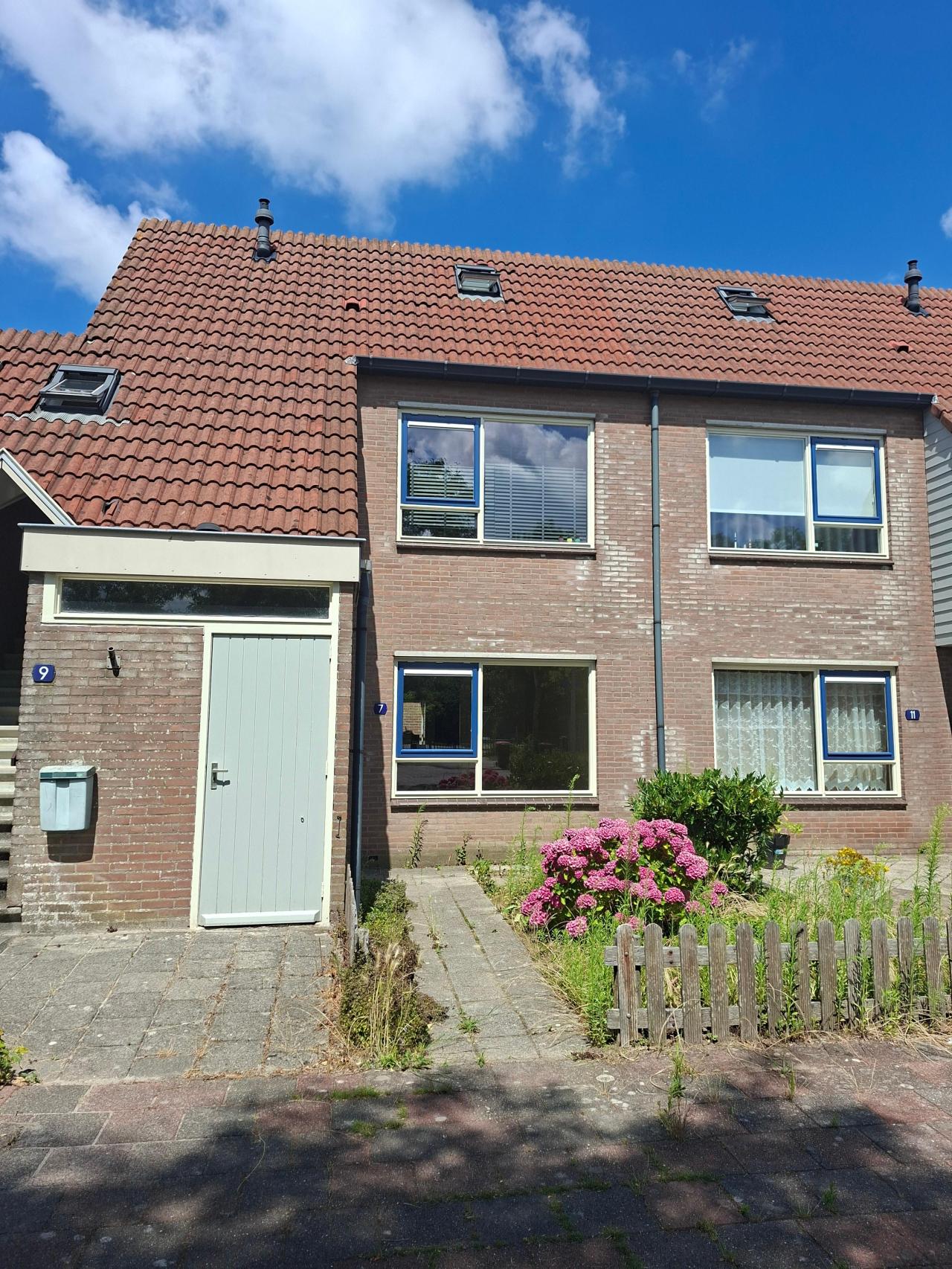 housePhoto