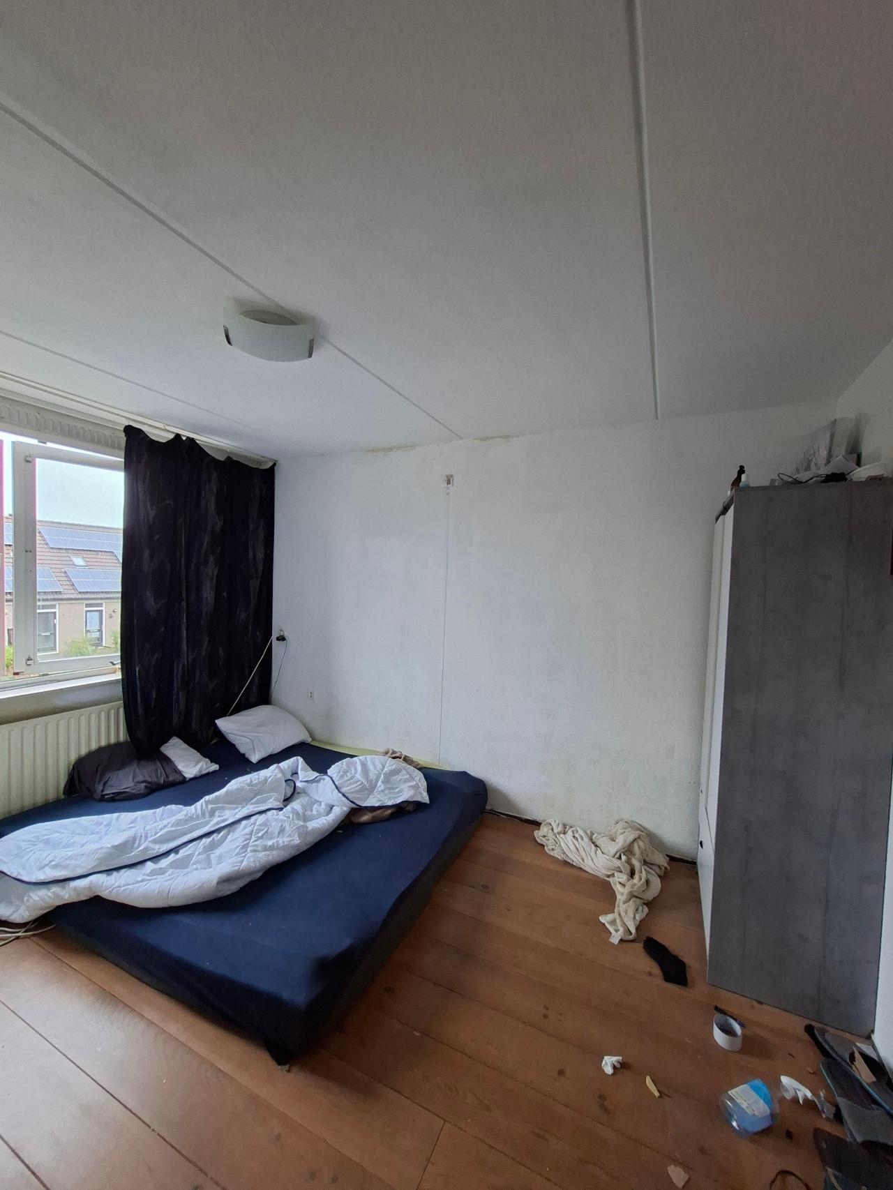housePhoto