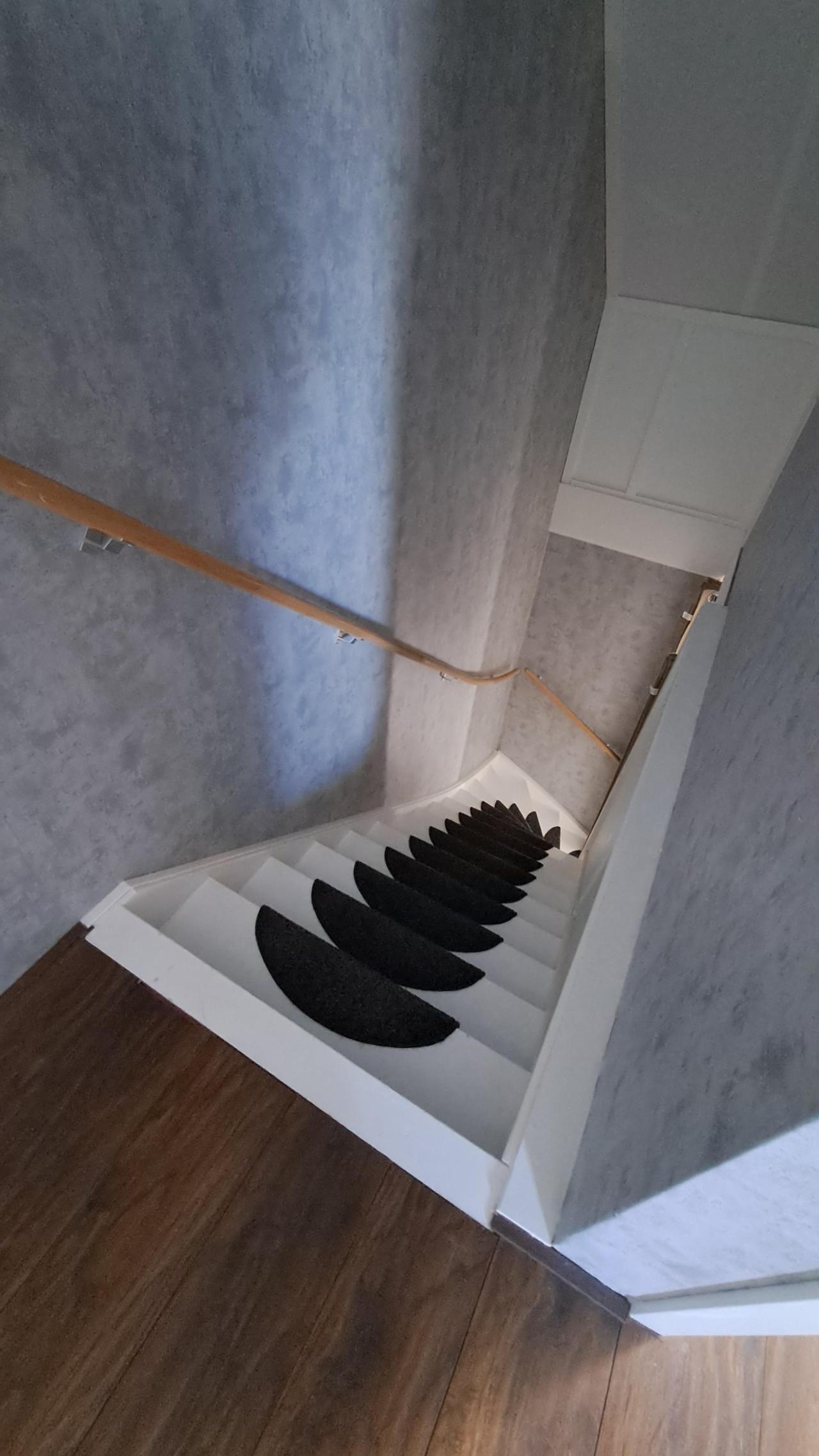 housePhoto