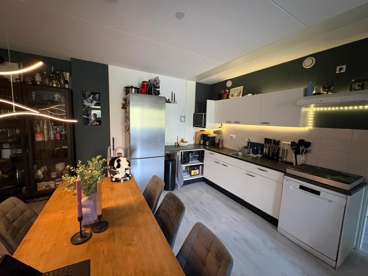 housePhoto