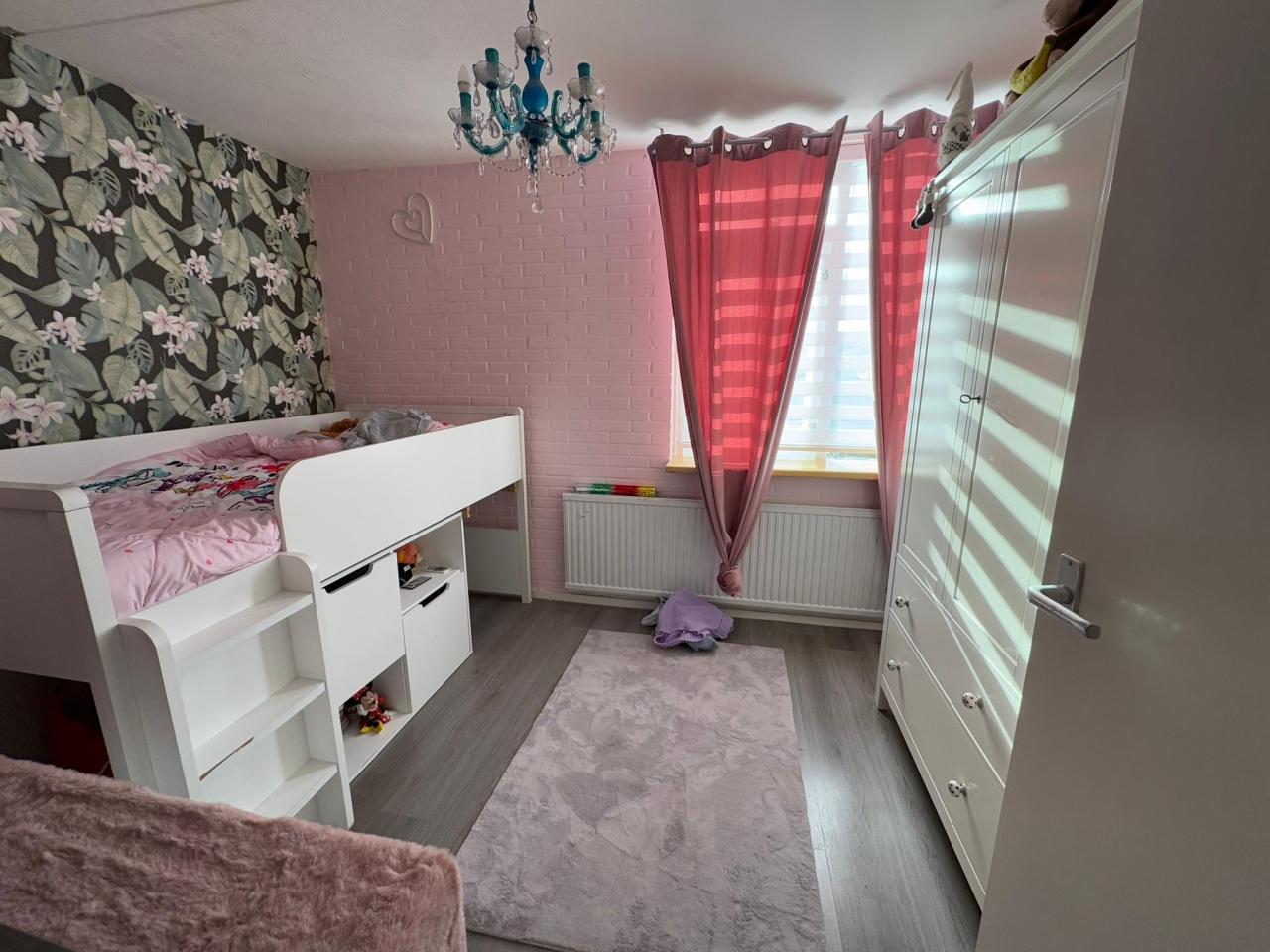 housePhoto