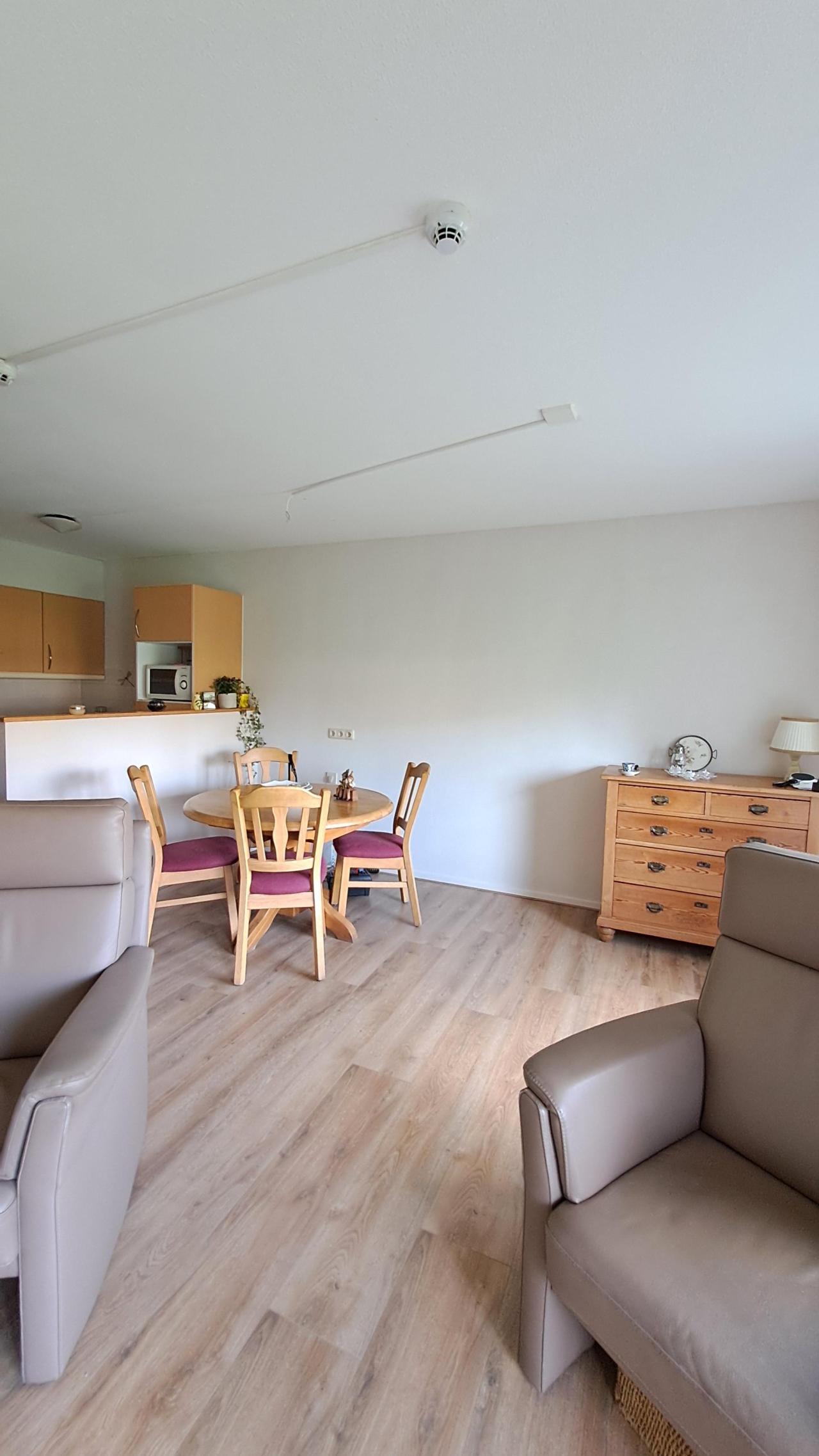 housePhoto