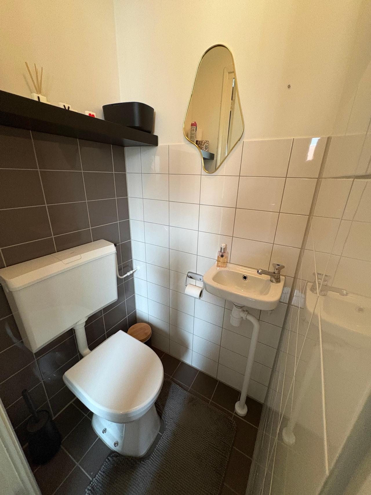 housePhoto