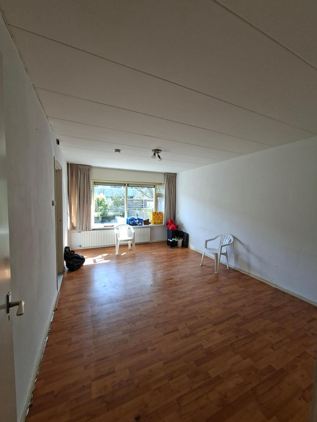 housePhoto