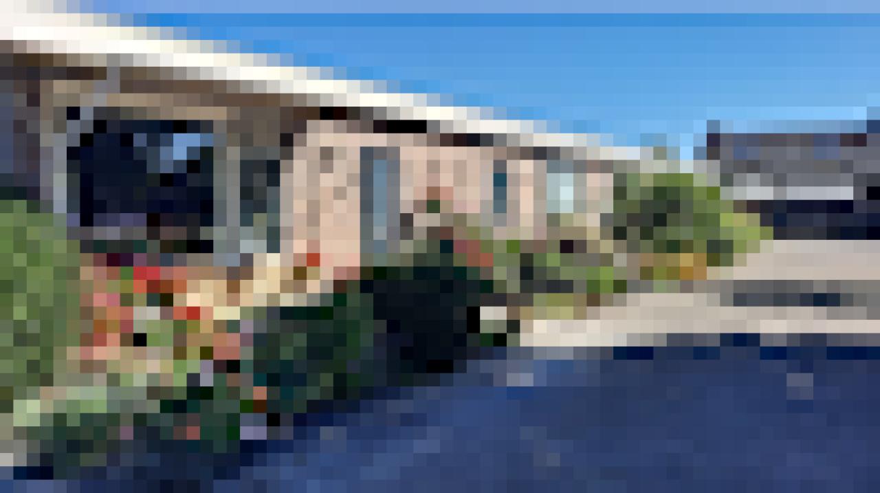 housePhoto