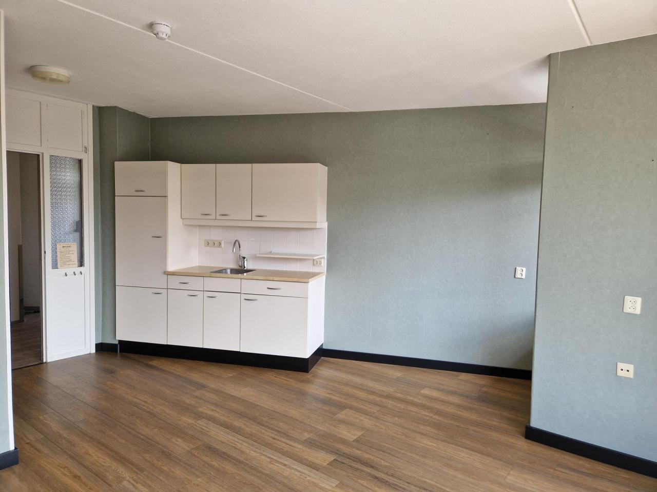 housePhoto