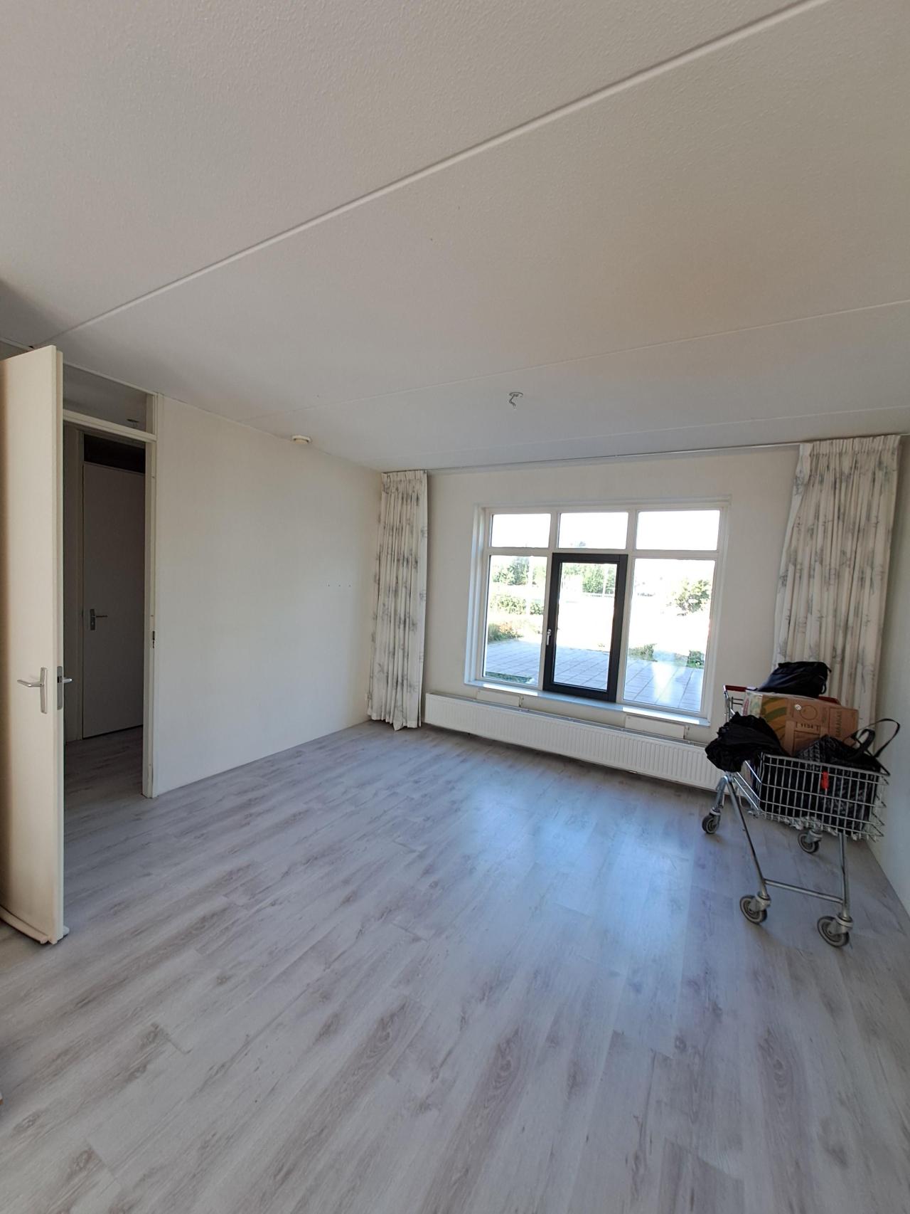 housePhoto