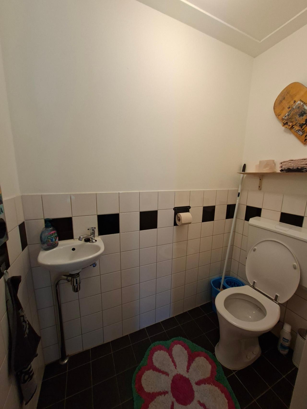housePhoto