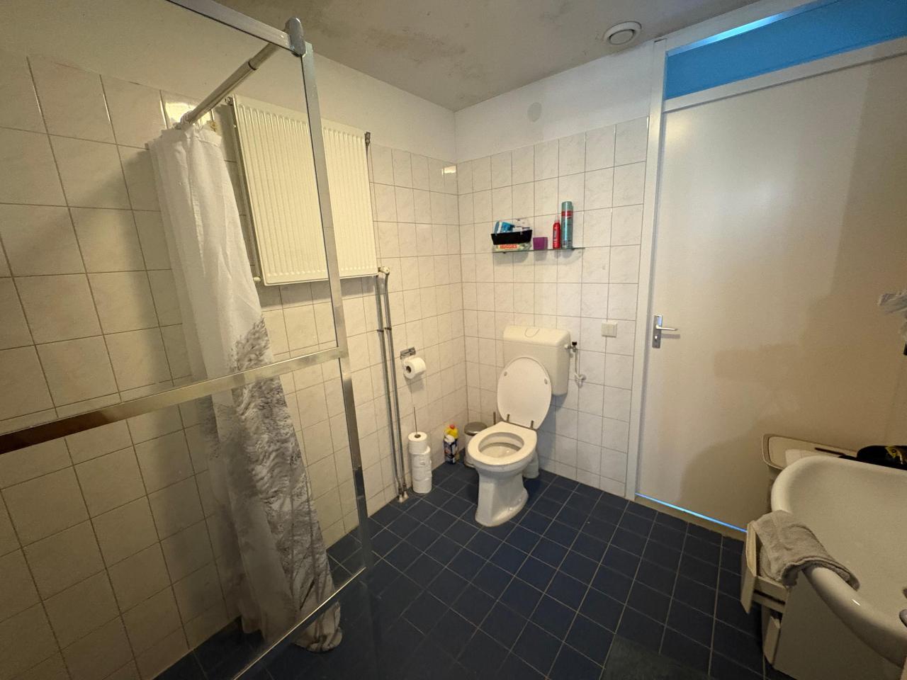 housePhoto