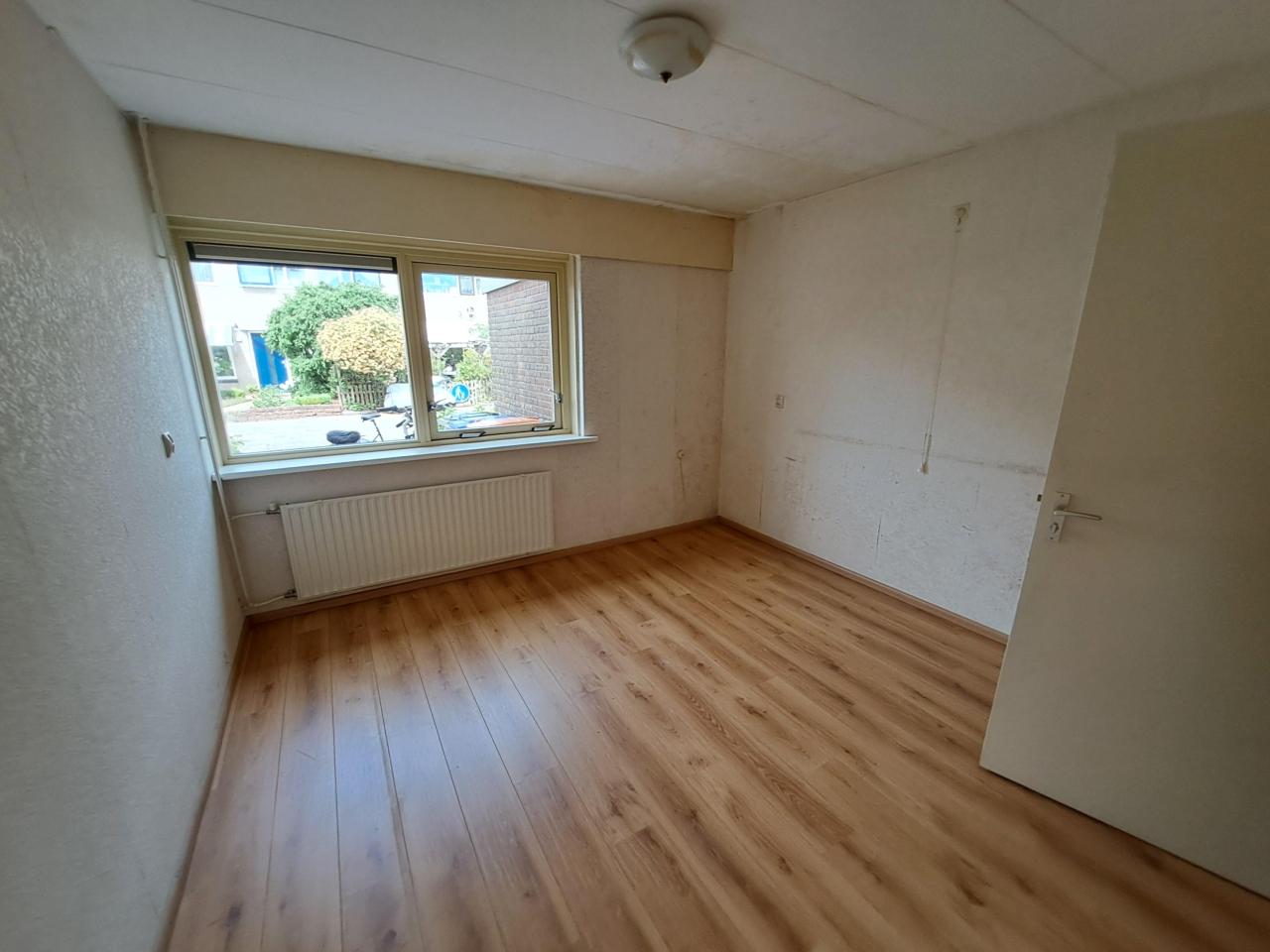 housePhoto