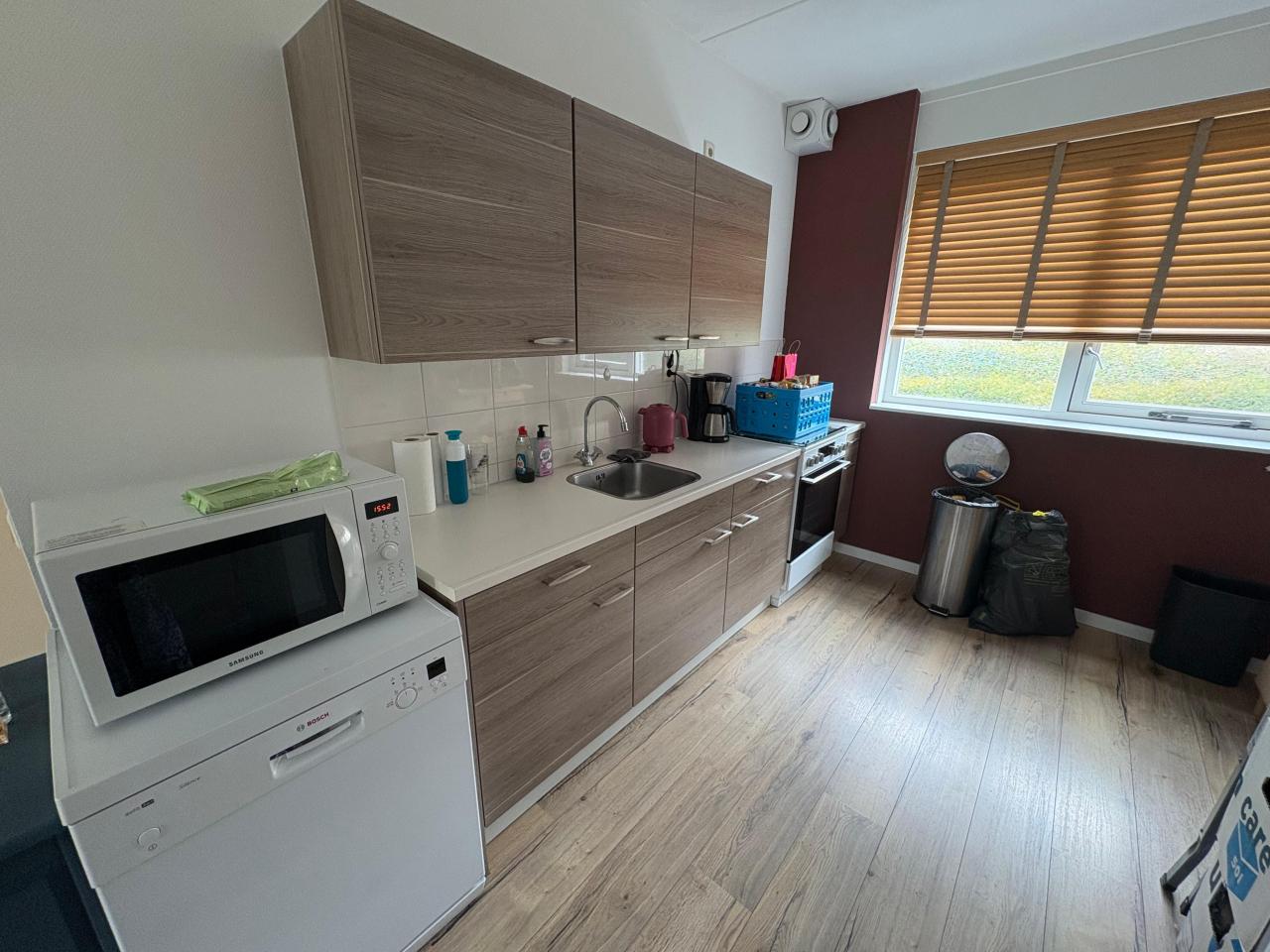 housePhoto