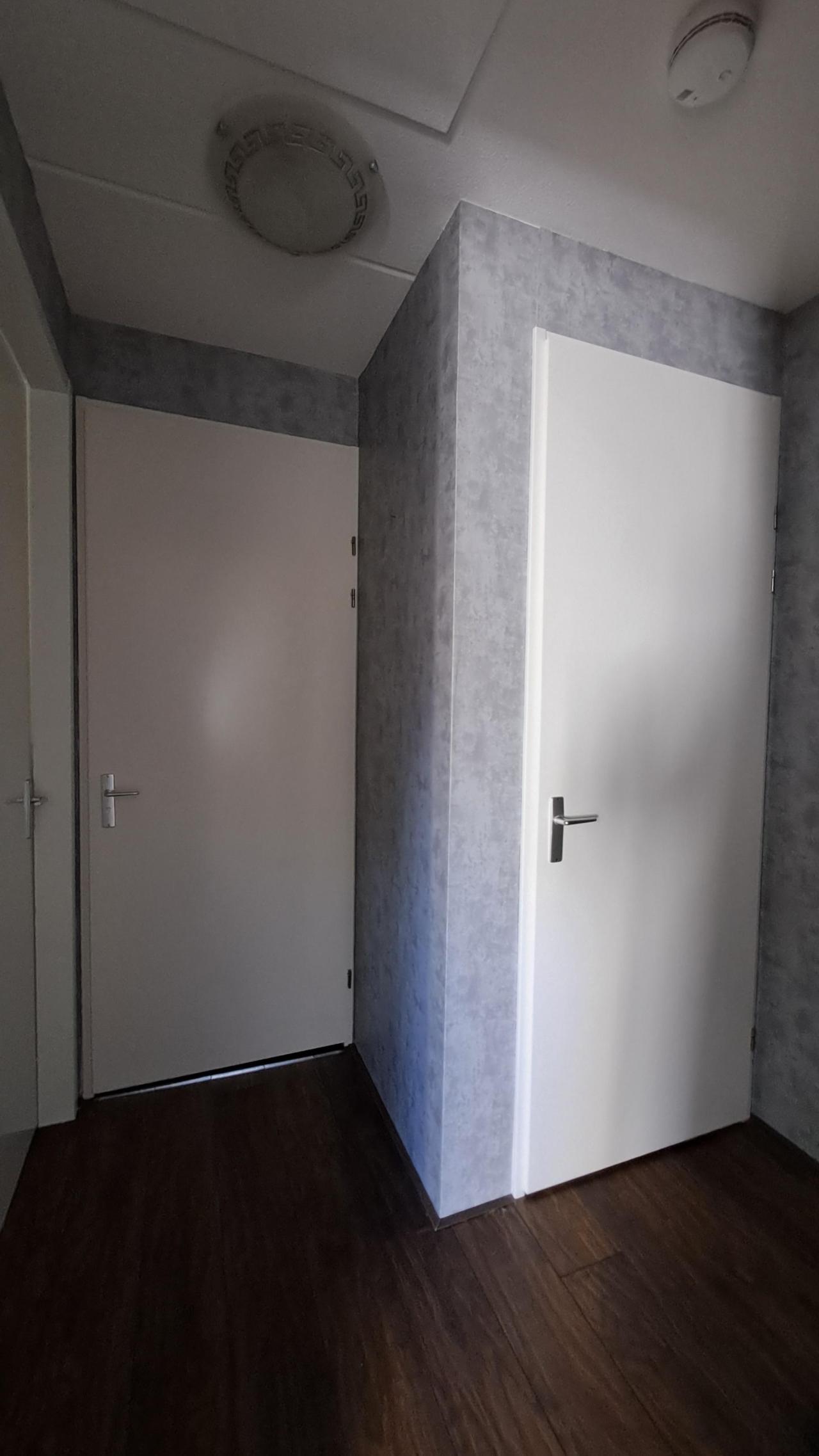 housePhoto