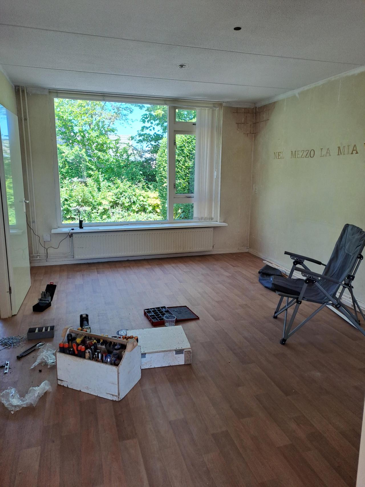 housePhoto