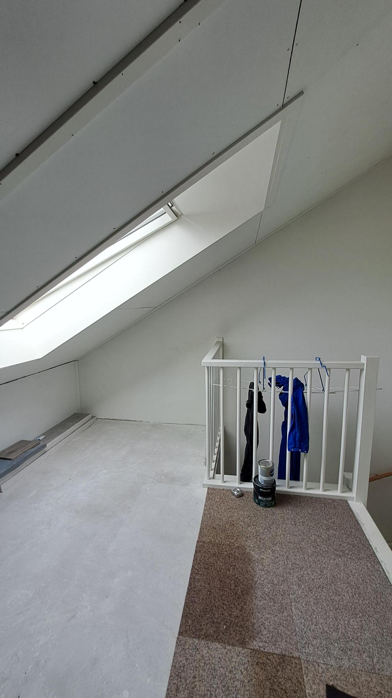 housePhoto