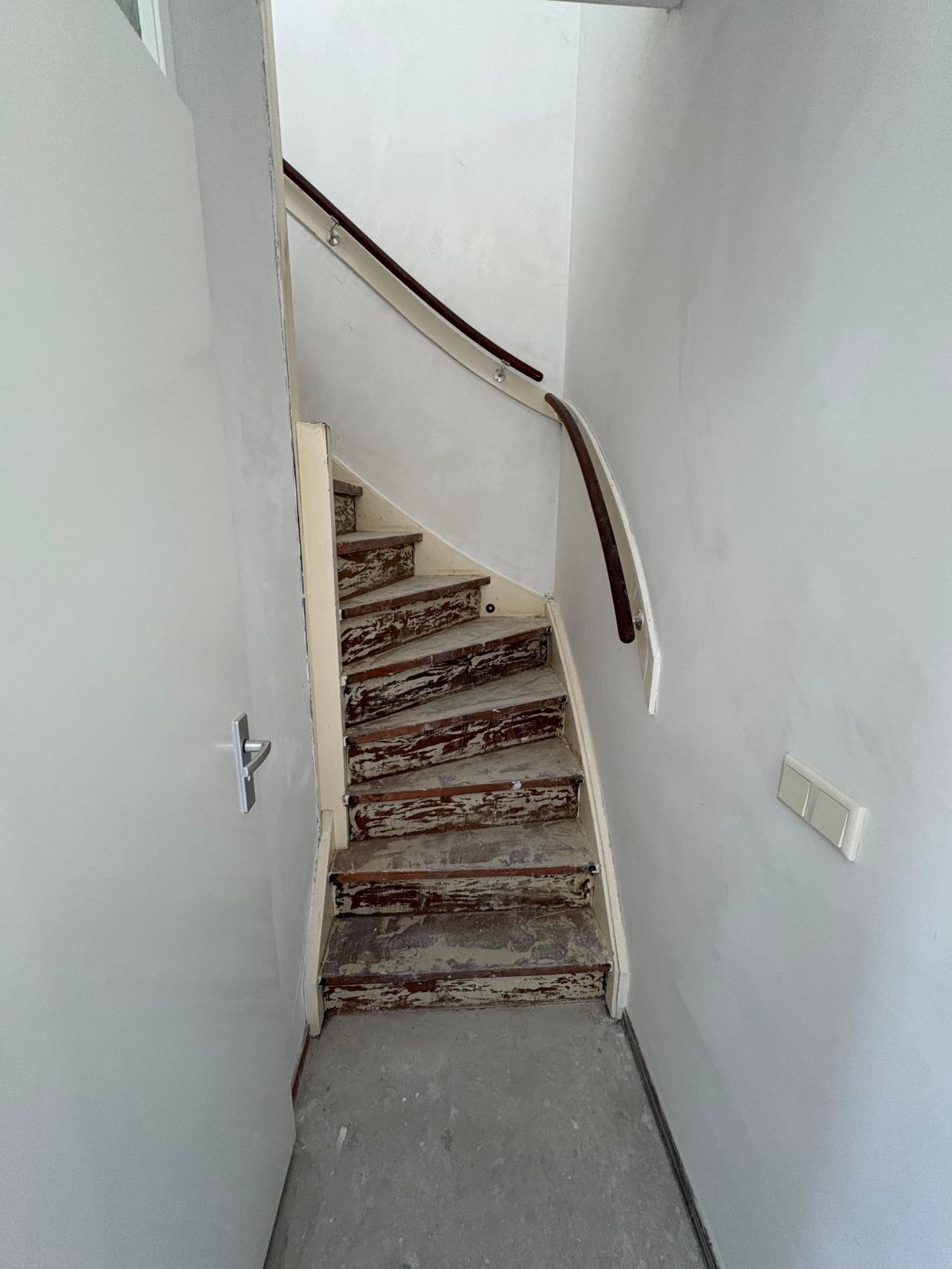 housePhoto