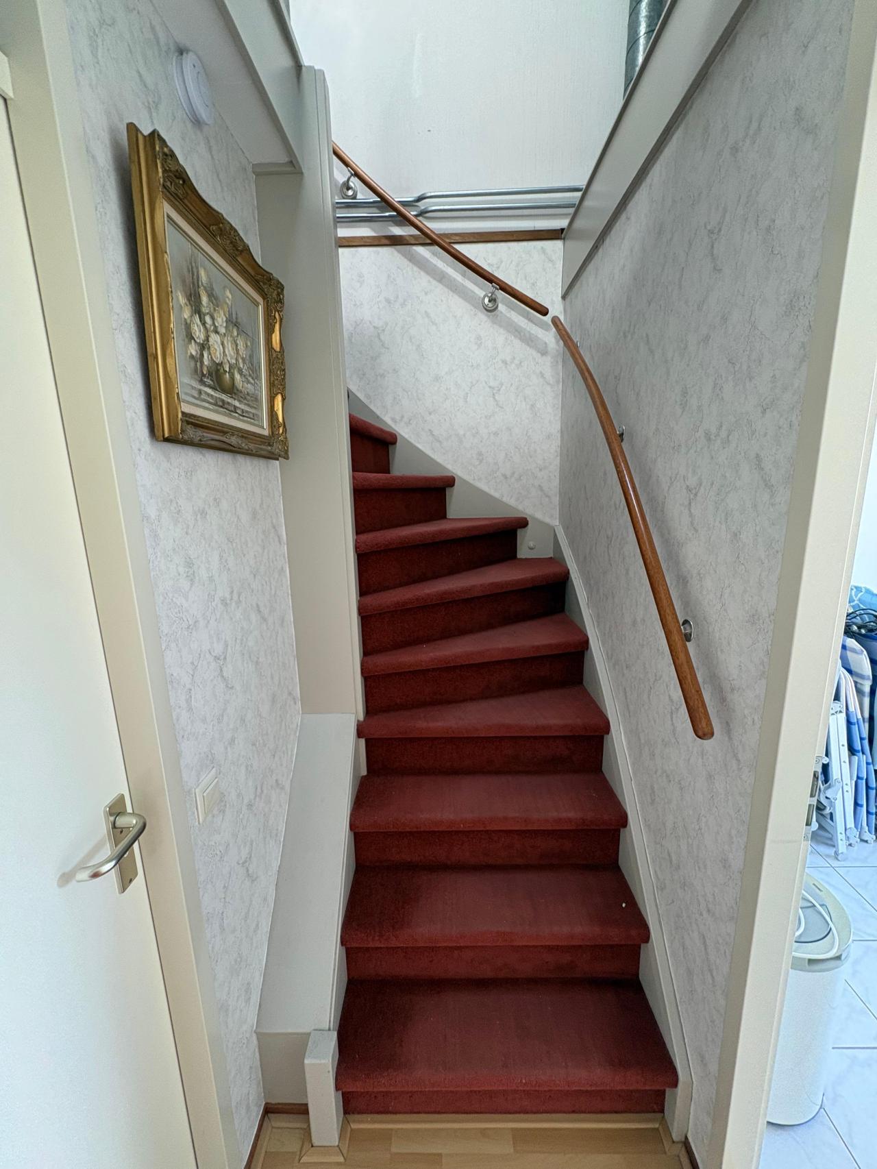 housePhoto