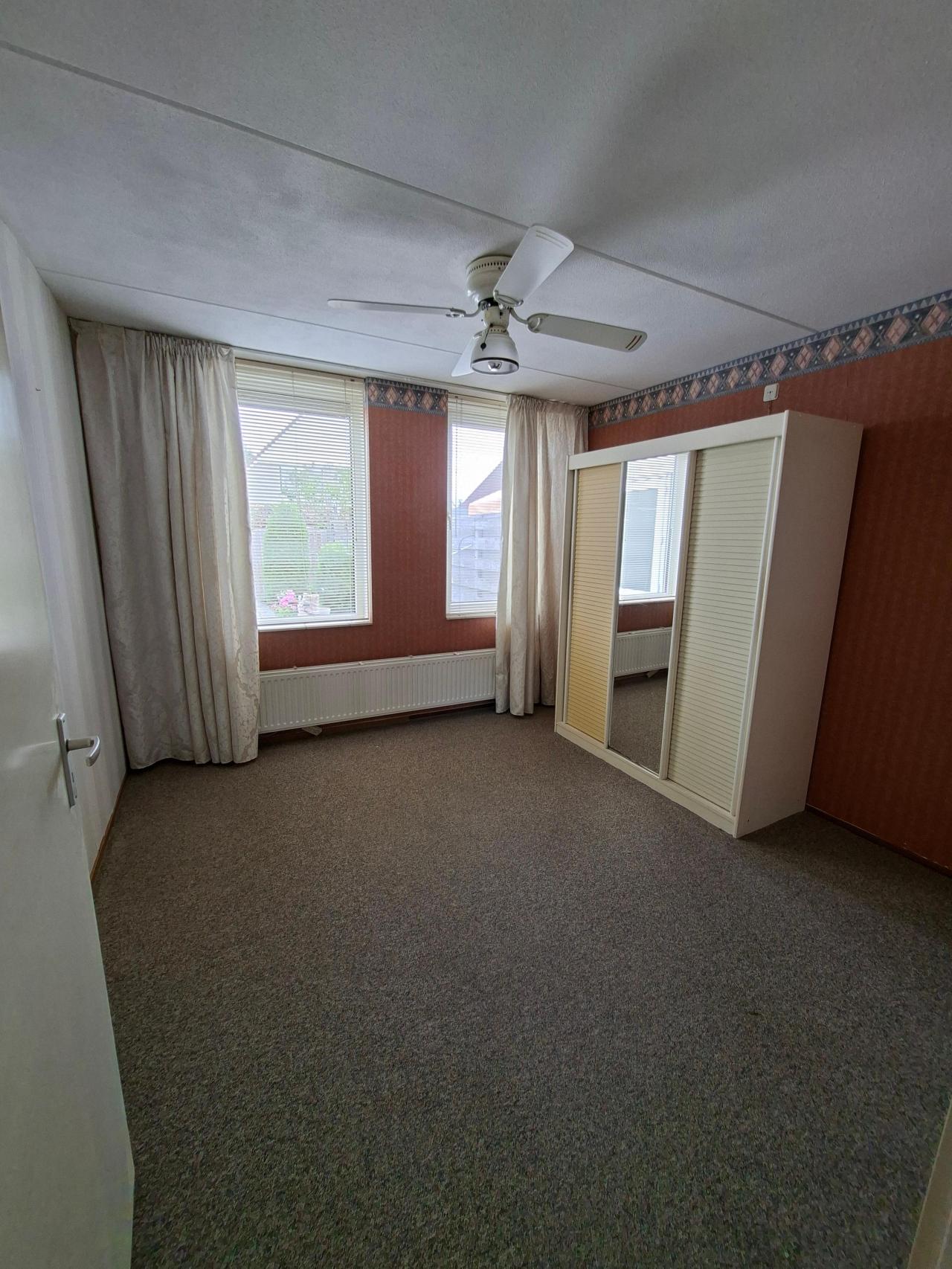 housePhoto