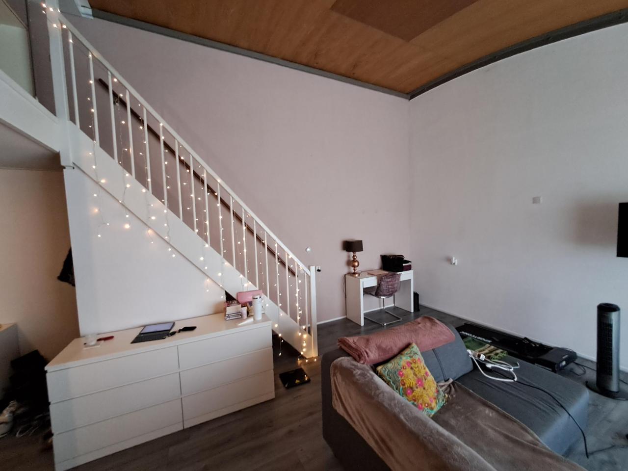 housePhoto