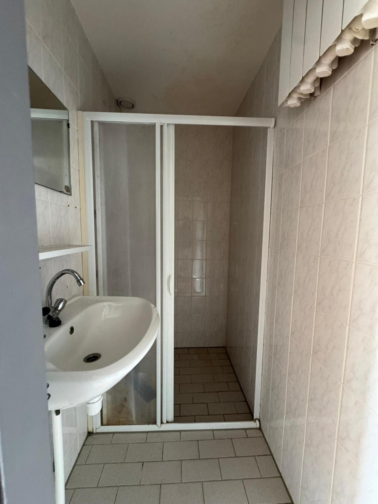 housePhoto