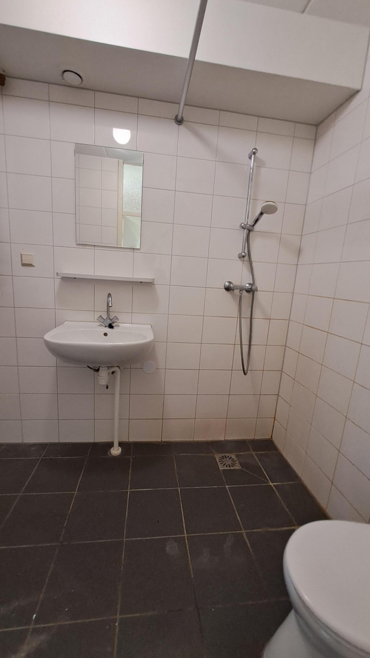 housePhoto