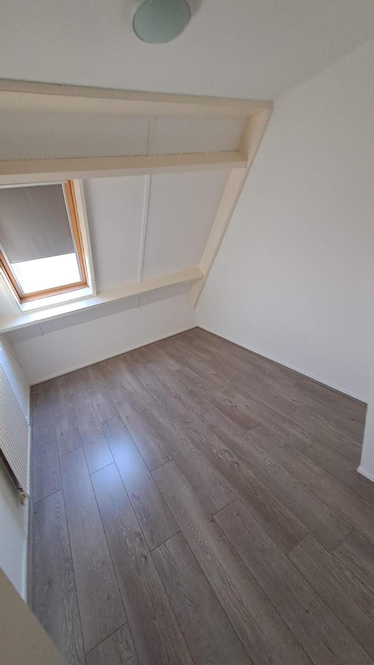 housePhoto