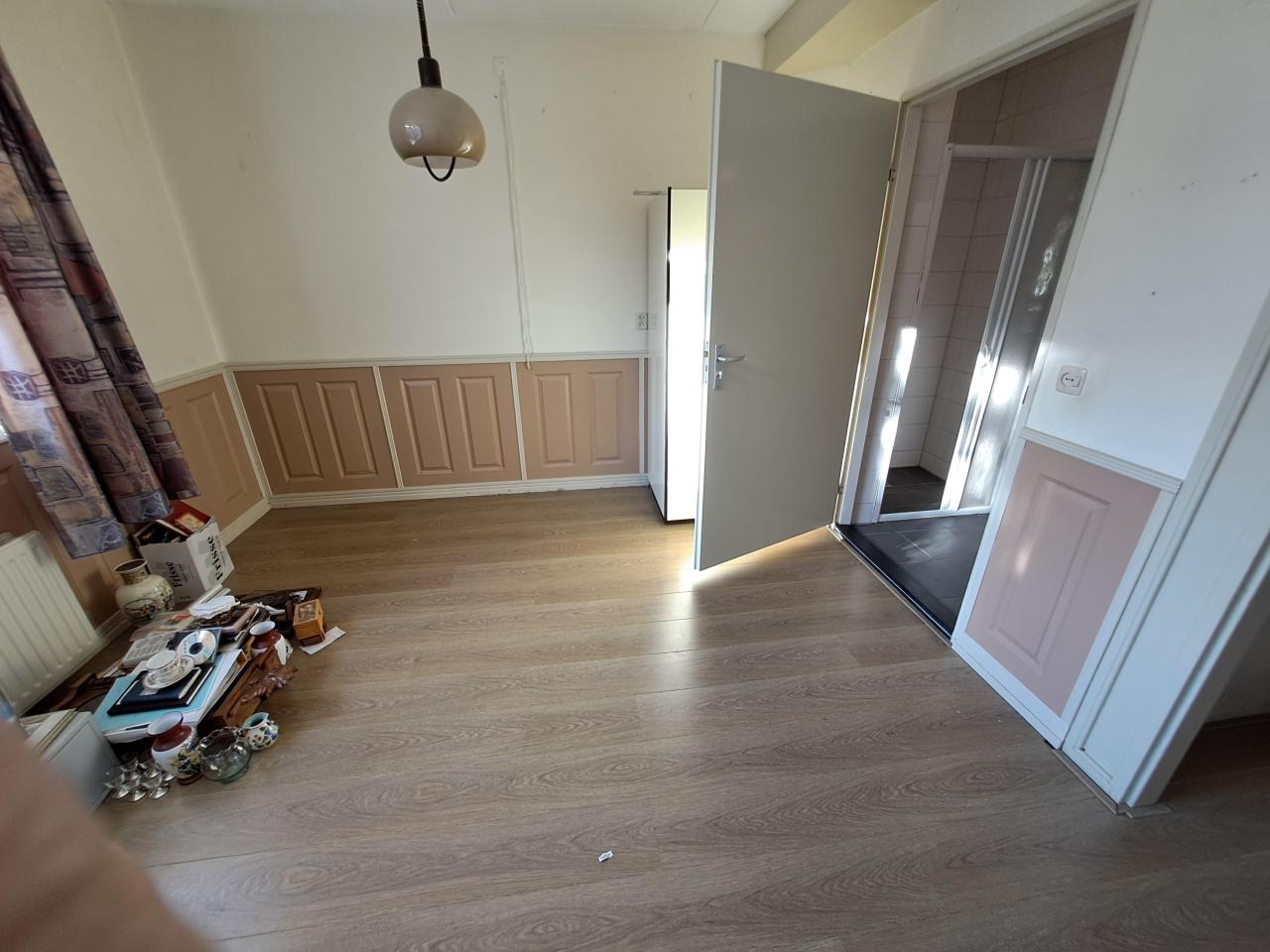 housePhoto