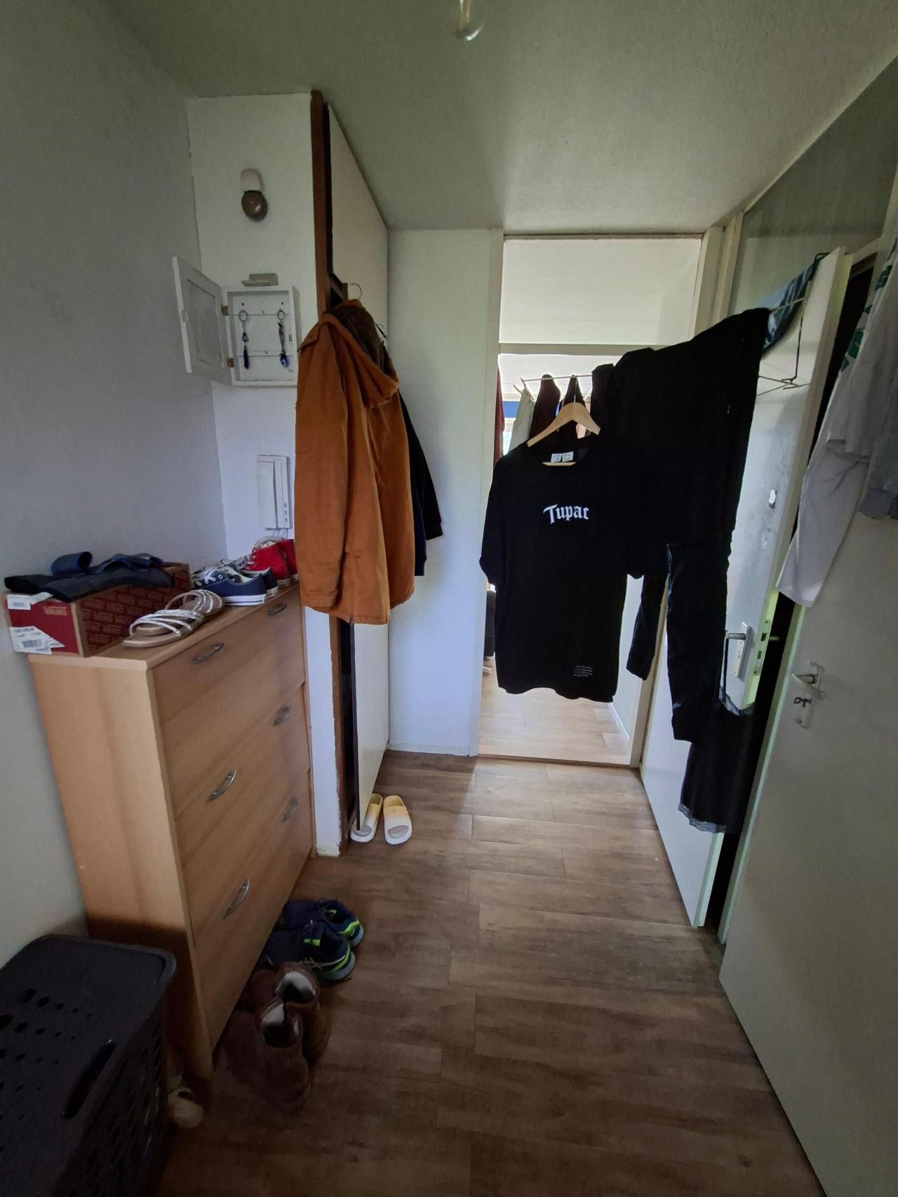 housePhoto