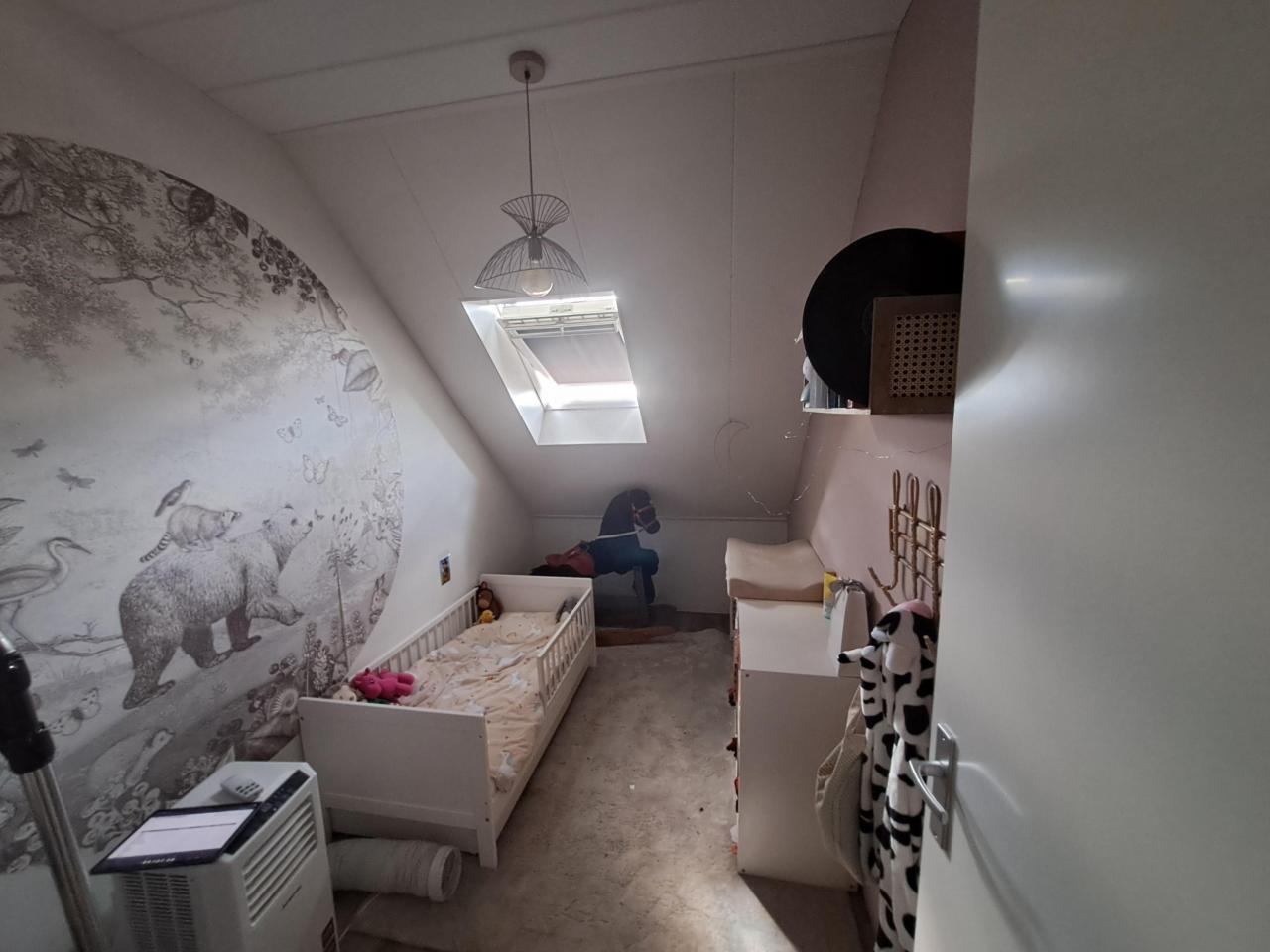 housePhoto